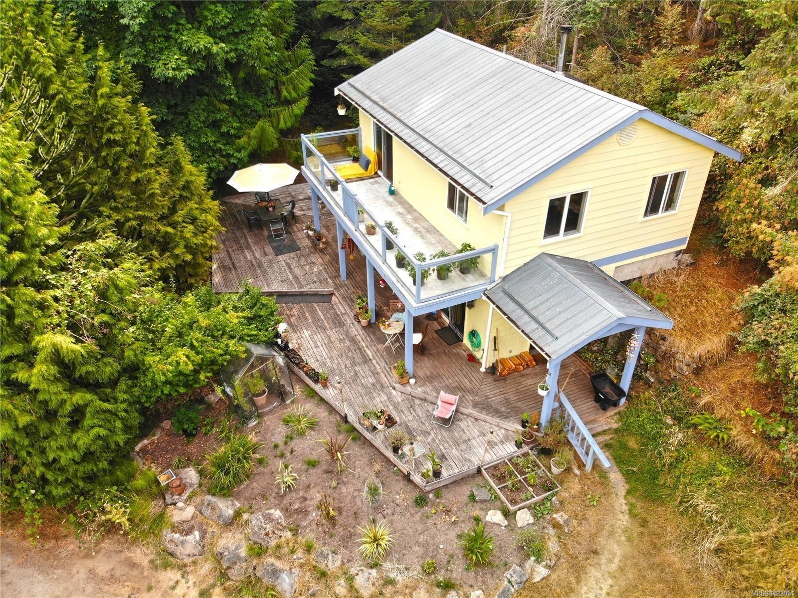 121 Whims Rd, Salt Spring, BC