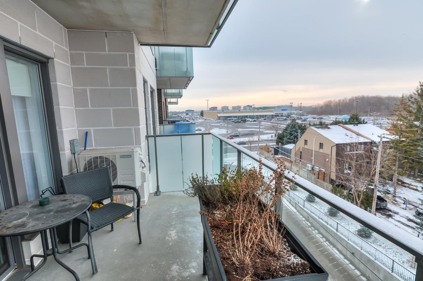 Balcon - 511-365 Boul. Brunswick, Pointe-Claire, QC - Outdoor With Balcony With Exterior