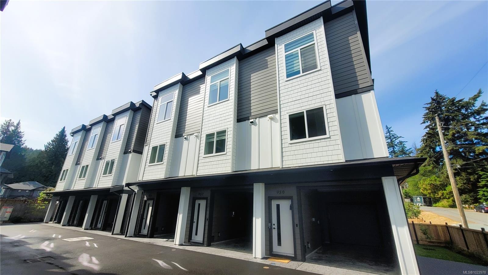 955 Snapdragon Crt, Langford, BC