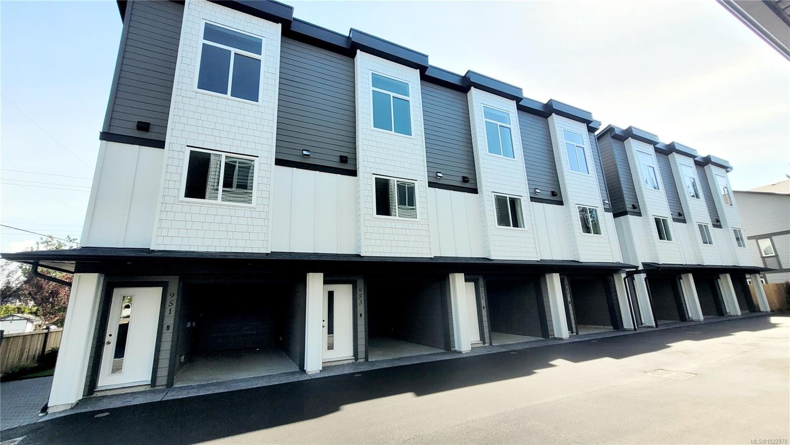 955 Snapdragon Crt, Langford, BC