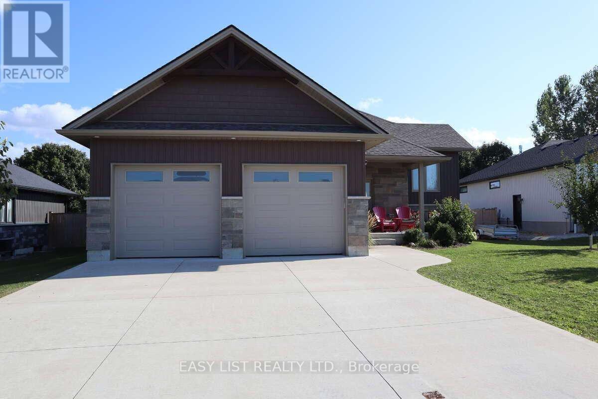 57 Chestnut Hill Crescent, Arran-Elderslie, ON - Outdoor