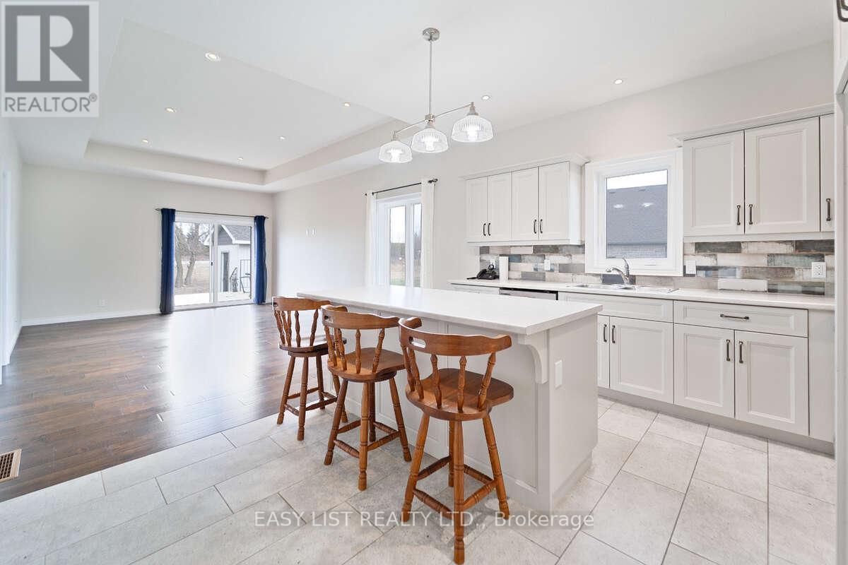 153 Brown Street, Norfolk, ON - Indoor