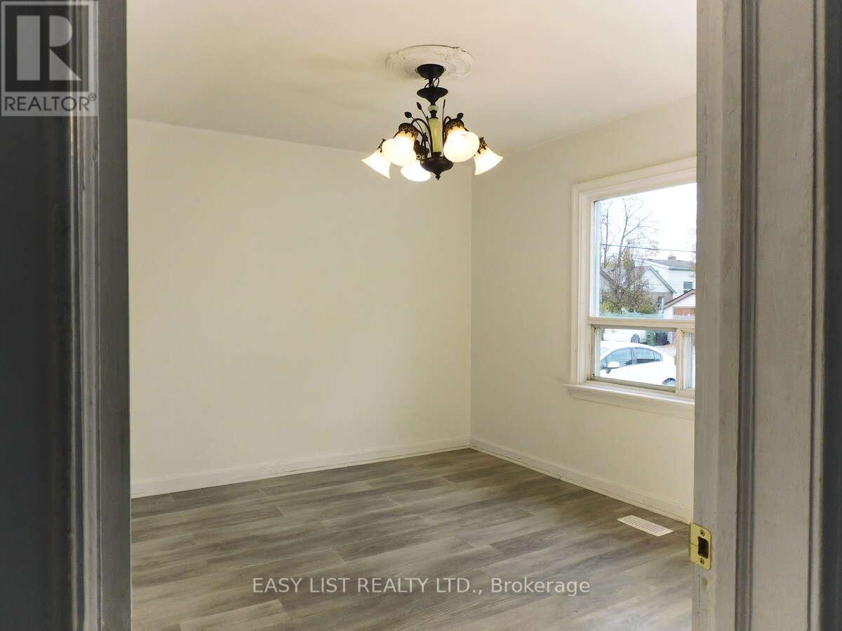 3 Ardell Avenue, Toronto, ON - Indoor Photo Showing Other Room