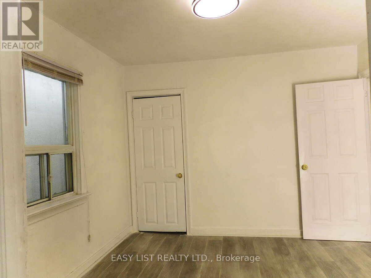 3 Ardell Avenue, Toronto, ON - Indoor Photo Showing Other Room