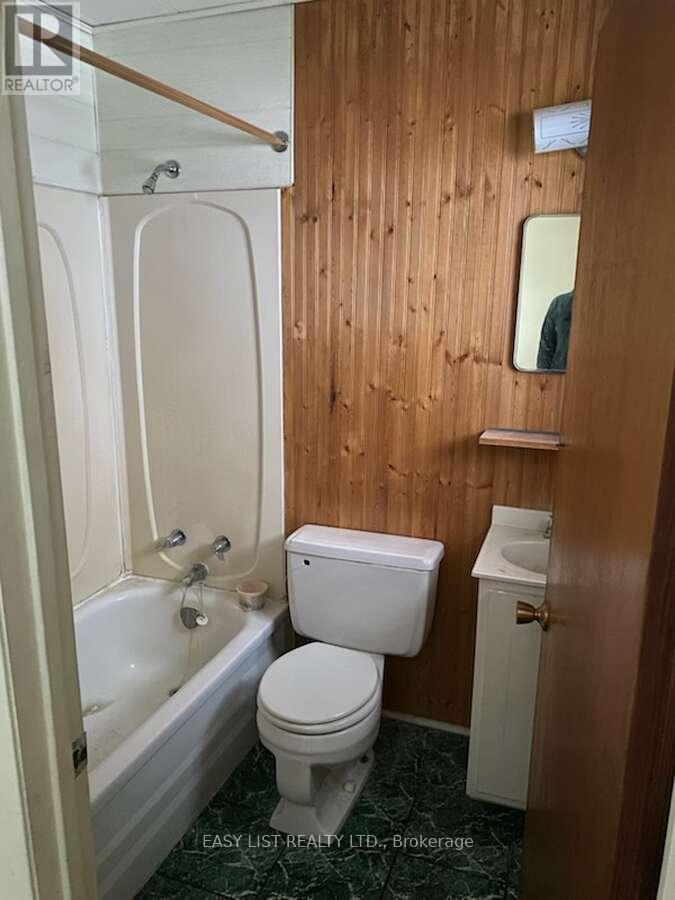 106 Quebec Street, Schreiber, ON