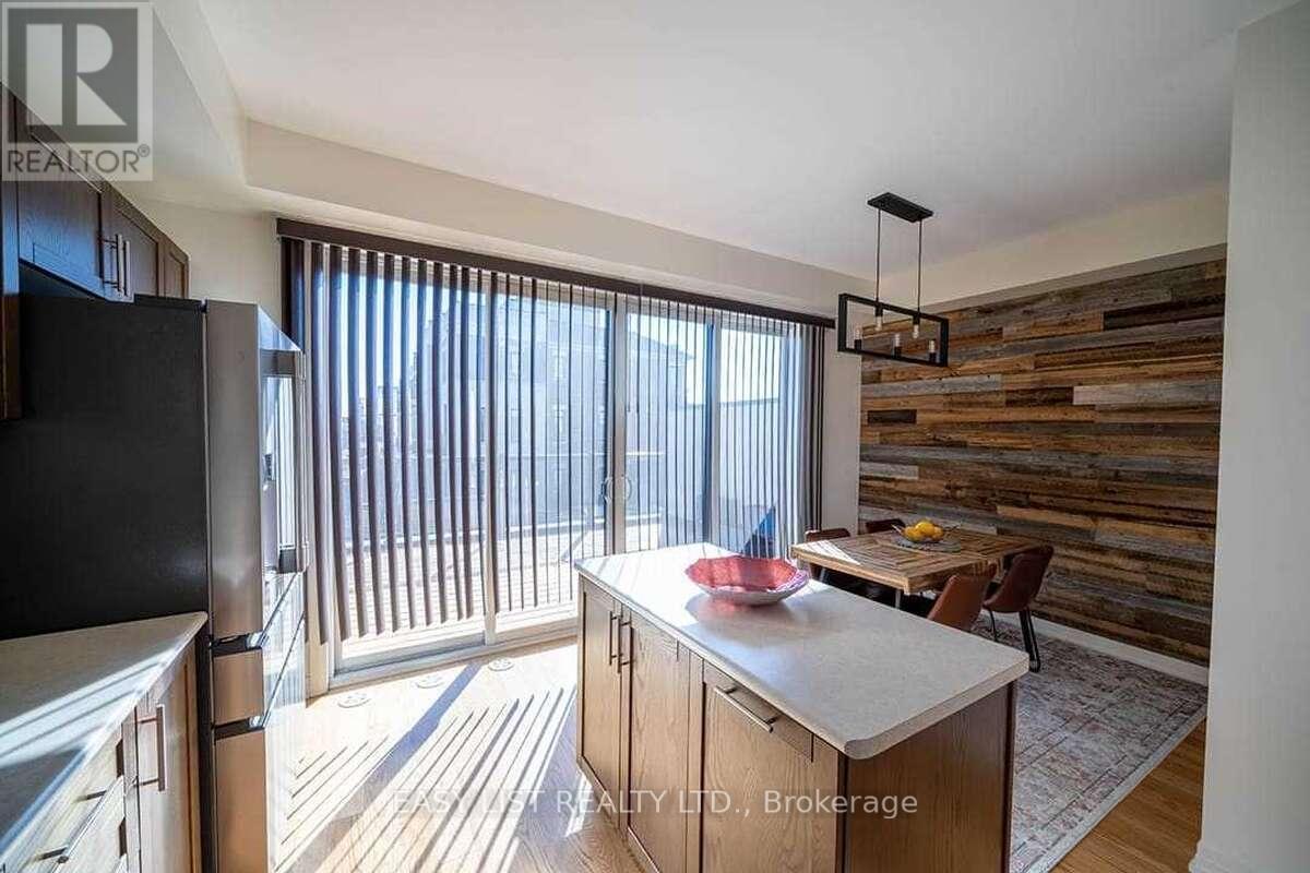 49 Prince William Boulevard, Clarington, ON - Indoor Photo Showing Kitchen