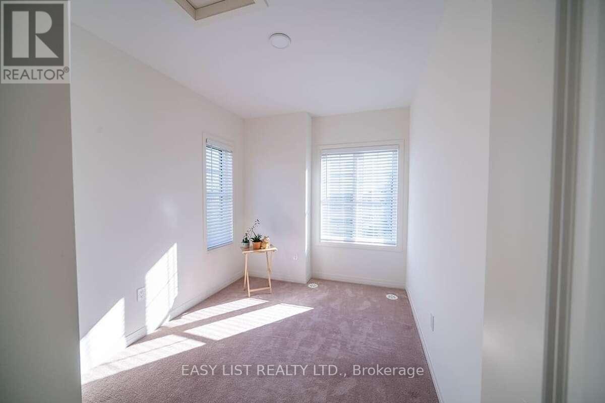 49 Prince William Boulevard, Clarington, ON - Indoor Photo Showing Other Room