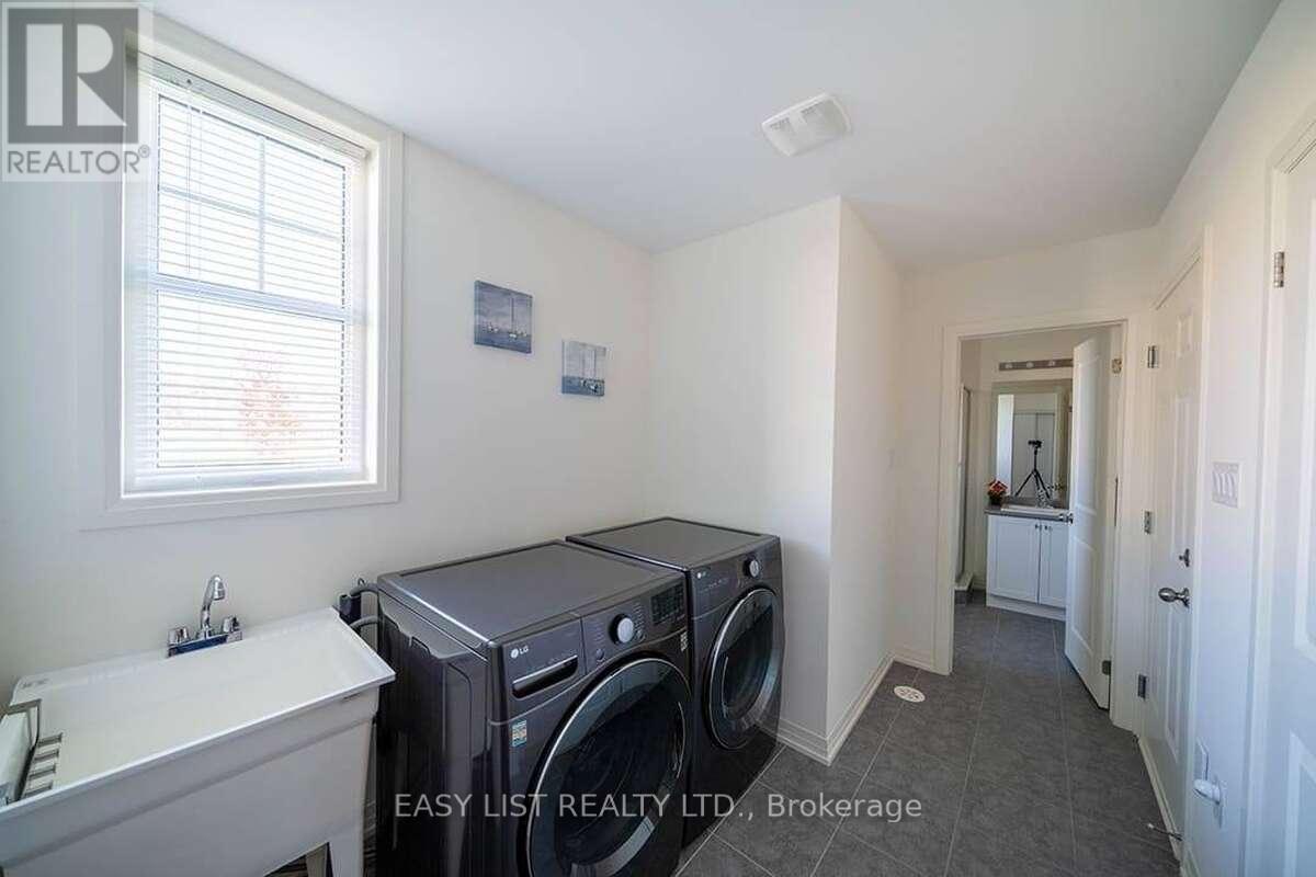 49 Prince William Boulevard, Clarington, ON - Indoor Photo Showing Laundry Room