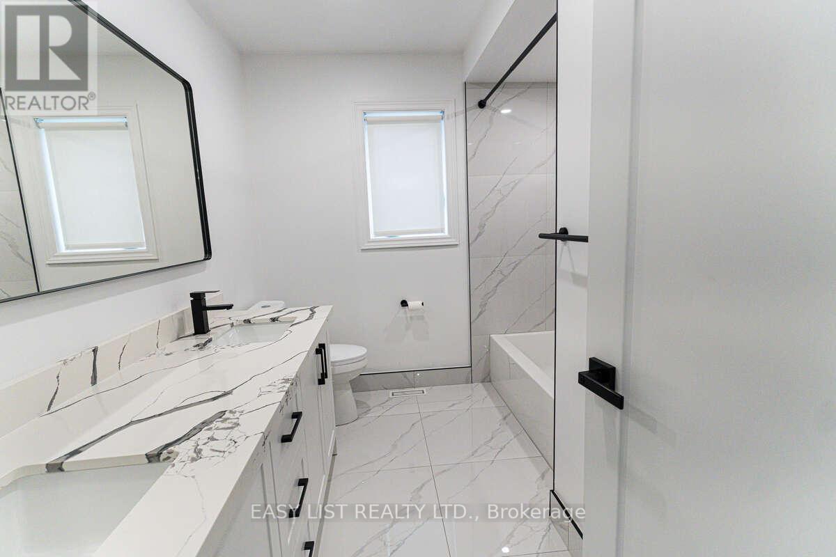3 Halliday Street, Ajax, ON - Indoor Photo Showing Bathroom