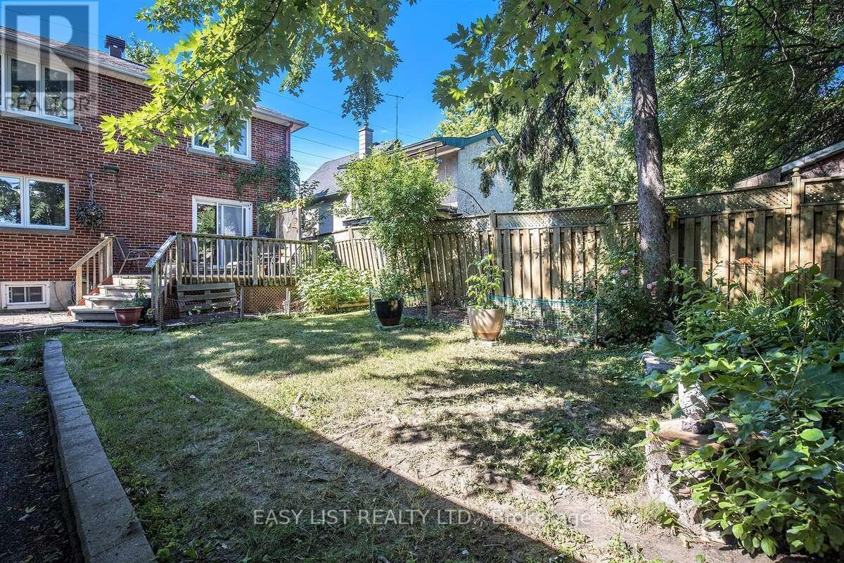 271 Mcarthur Avenue, Ottawa, ON