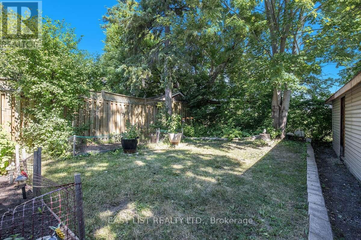 271 Mcarthur Avenue, Ottawa, ON