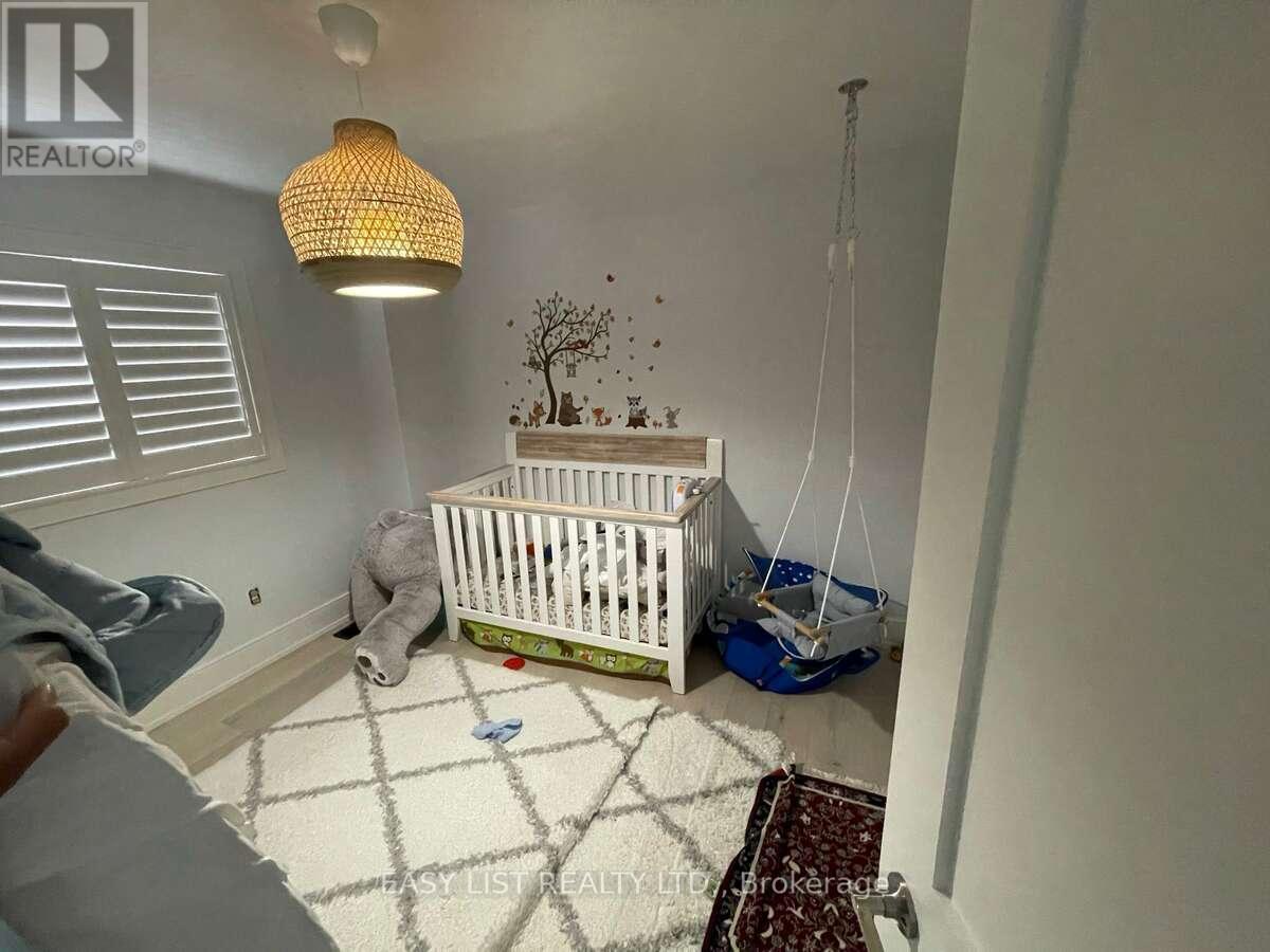 6 Devonridge Crescent, Toronto, ON - Indoor Photo Showing Bedroom