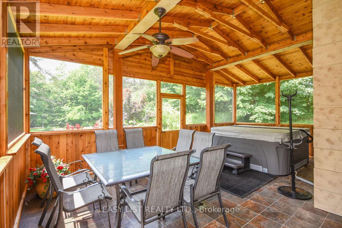 1826 Canaan Road, Ottawa, ON - With Deck Patio Veranda With Exterior