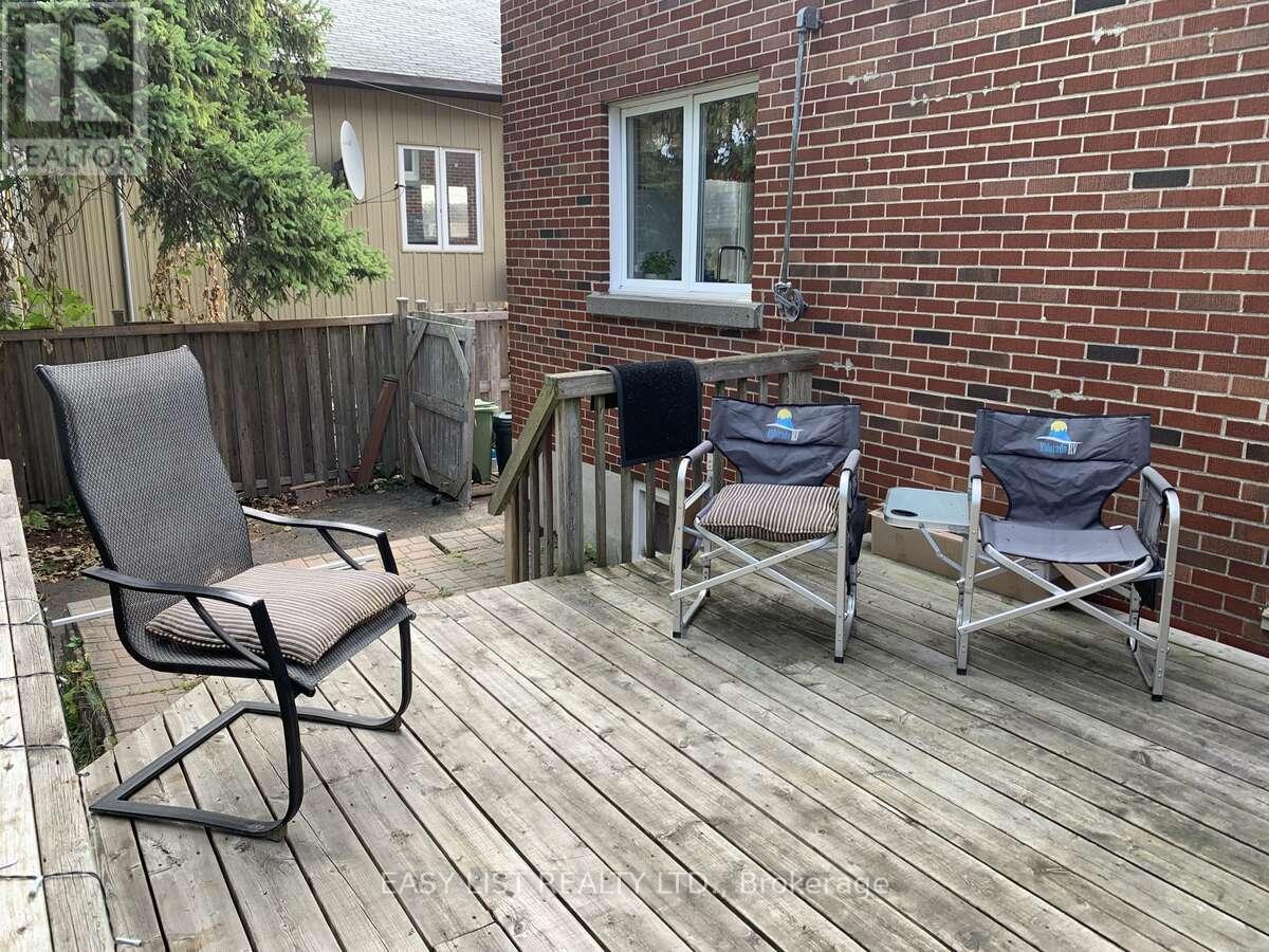 271 Mcarthur Avenue, Ottawa, ON - Outdoor With Deck Patio Veranda With Exterior