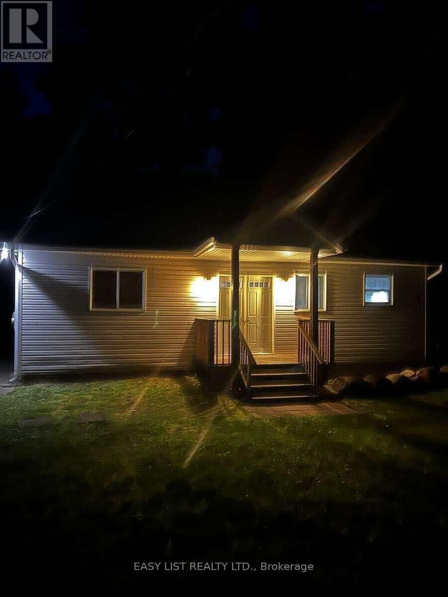 2135 Champlain Road, Tiny, ON - Outdoor