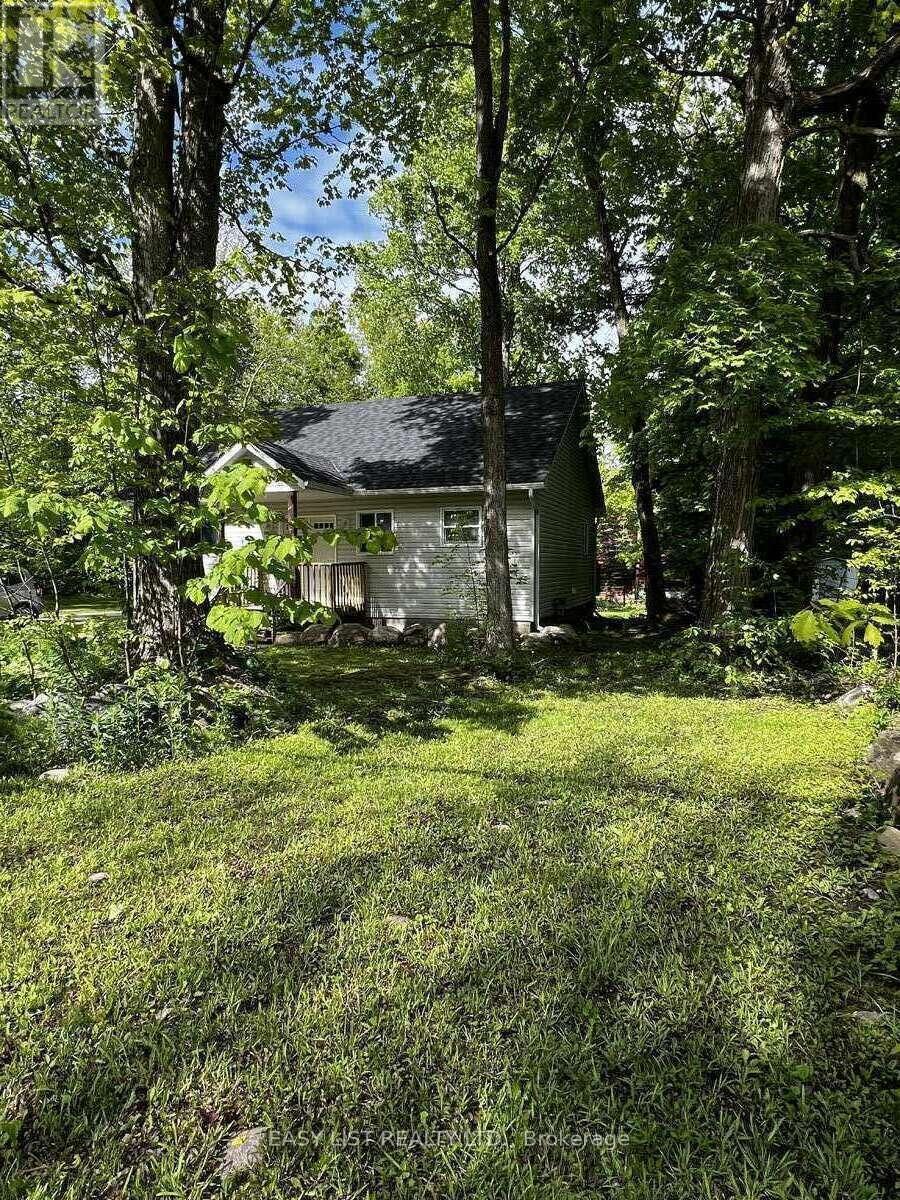 2135 Champlain Road, Tiny, ON - Outdoor