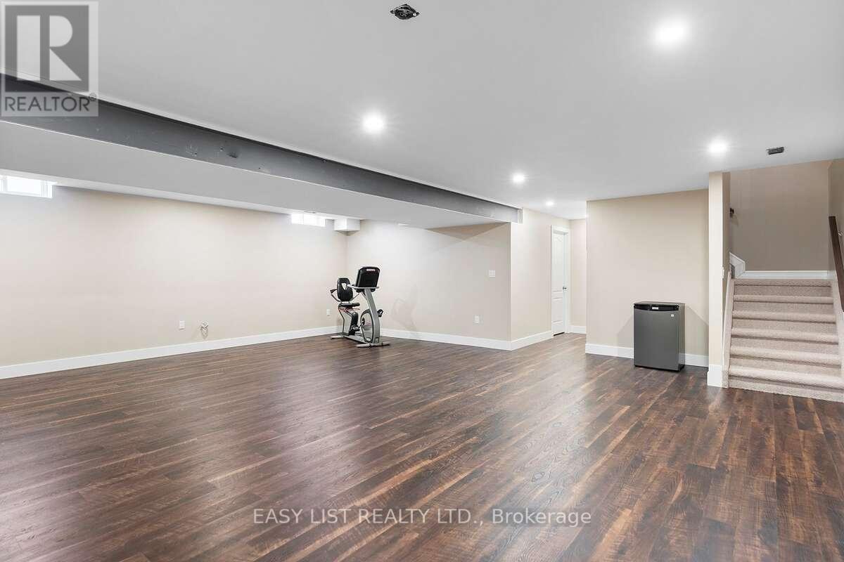 1160 Alliance Street, Lasalle, ON - Indoor