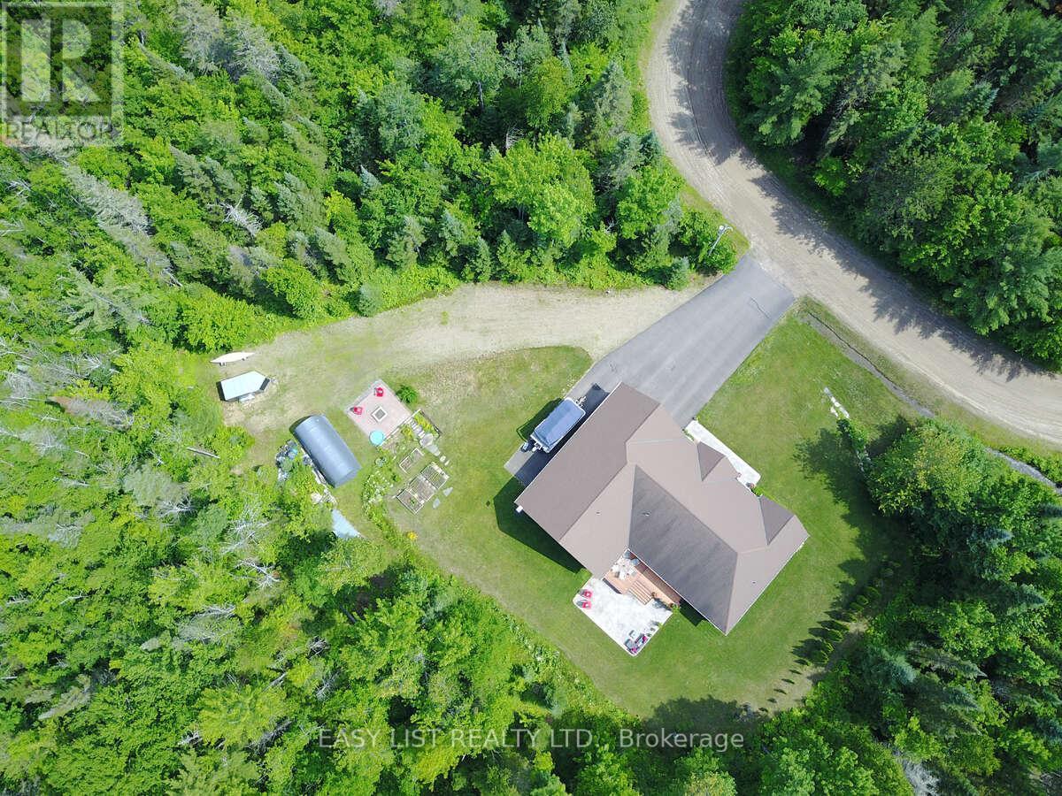 110 Monck Square, Laurentian Hills, ON - Outdoor With View