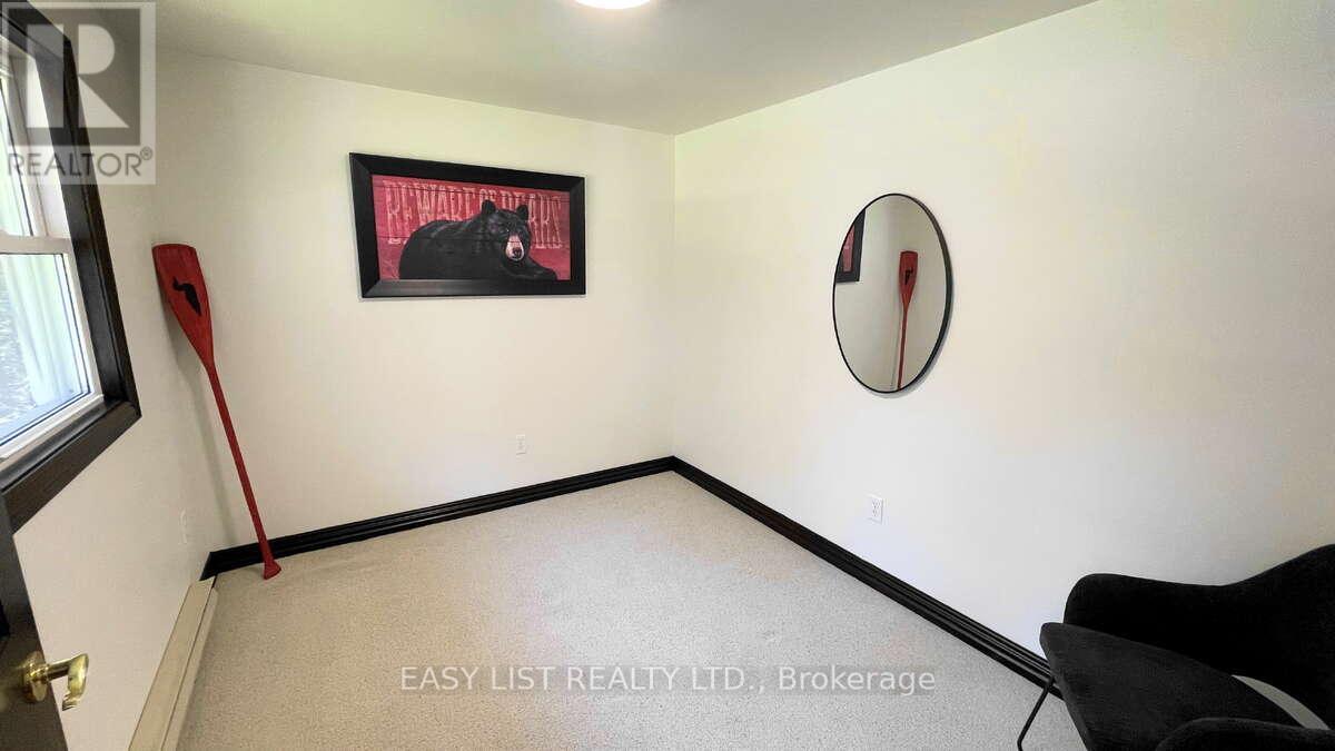 1990 White Lake Road, Douro-Dummer, ON - Indoor Photo Showing Other Room