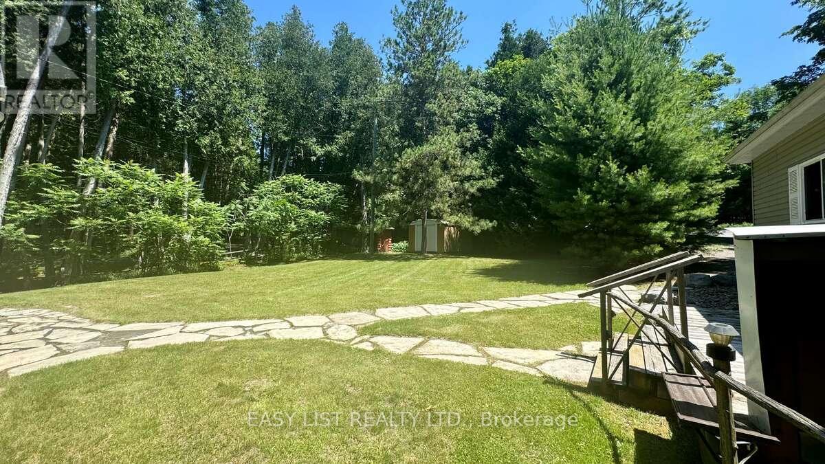 1990 White Lake Road, Douro-Dummer, ON - Outdoor