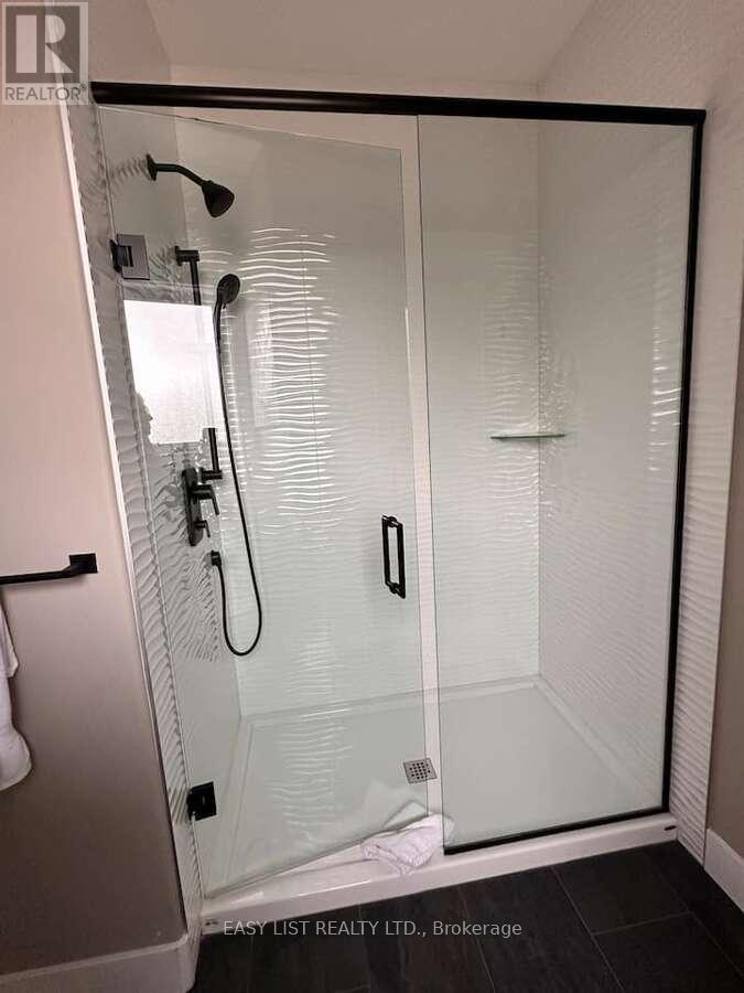 2 Creek Side Place, Lambton Shores, ON - Indoor Photo Showing Other Room