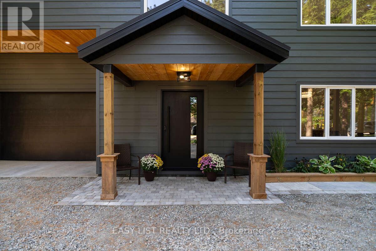 14 Eagle Road, Tiny, ON - Outdoor