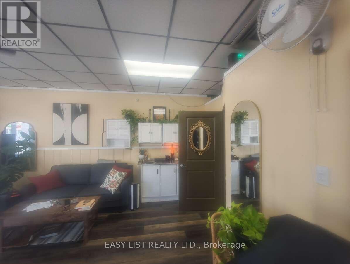 1305 & 1311 Ottawa Street, Windsor, ON