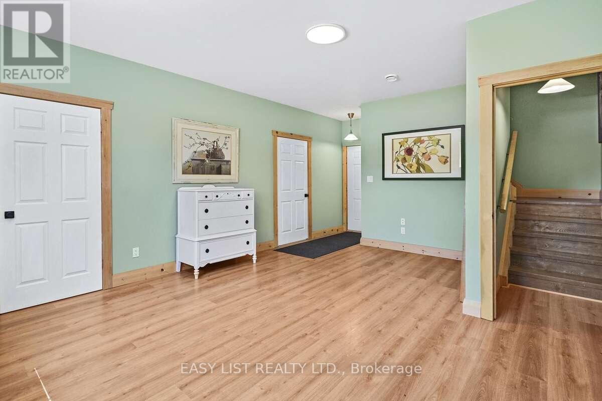 44 Trent River Road S, Kawartha Lakes, ON - Indoor