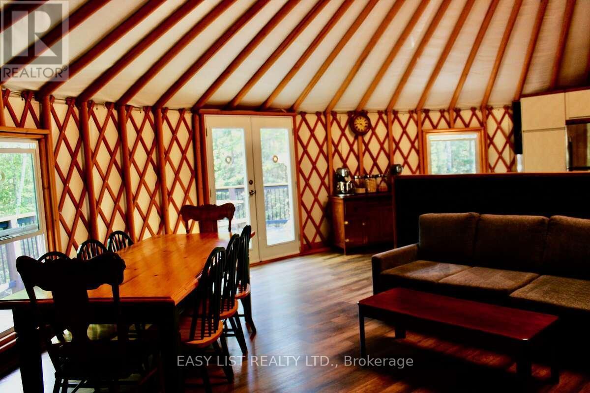 951 Hwy 641, Kenora, ON - Indoor Photo Showing Other Room