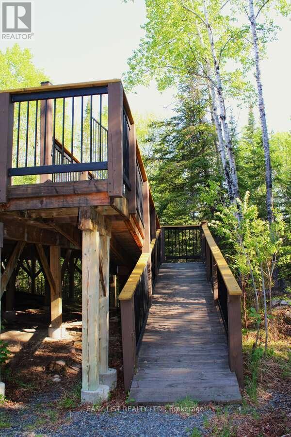 951 Hwy 641, Kenora, ON - Outdoor