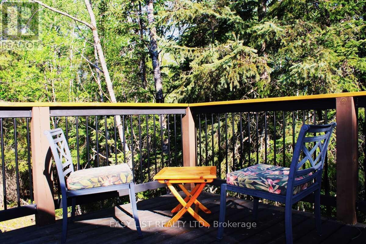 951 Hwy 641, Kenora, ON - Outdoor