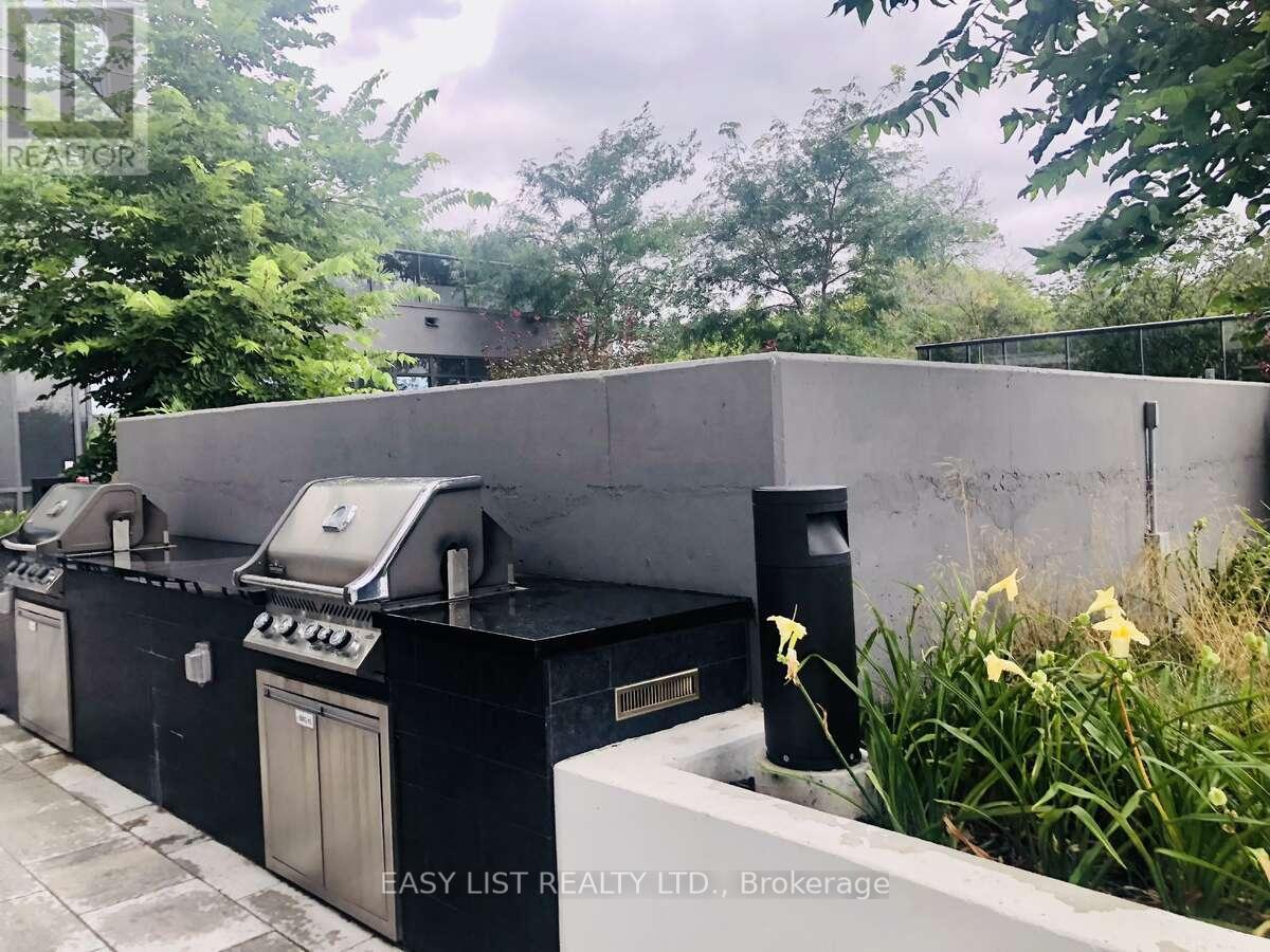 2708 - 286 Main Street, Toronto, ON - Outdoor