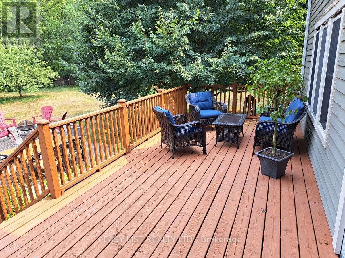 18 Mill Street, Essa, ON - Outdoor With Deck Patio Veranda With Exterior
