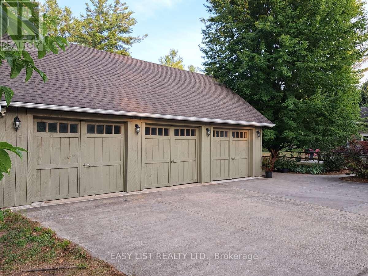 18 Mill Street, Essa, ON - Outdoor