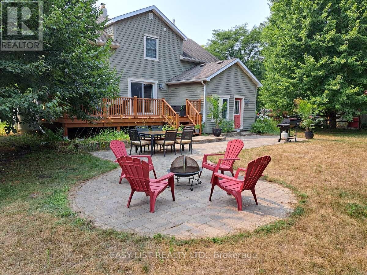 18 Mill Street, Essa, ON - Outdoor With Deck Patio Veranda