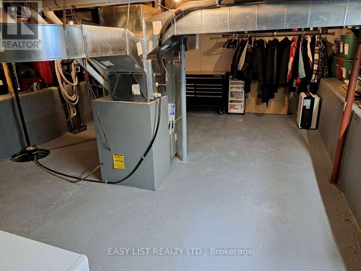 18 Mill Street, Essa, ON - Indoor Photo Showing Basement