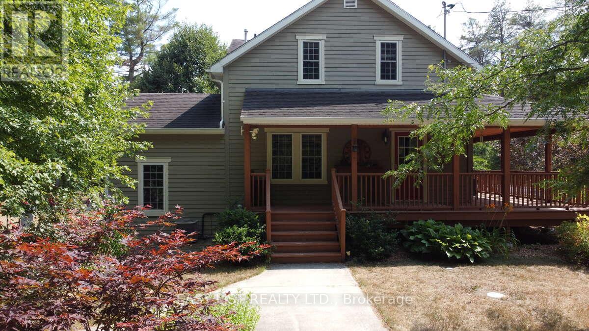 18 Mill Street, Essa, ON - Outdoor With Deck Patio Veranda