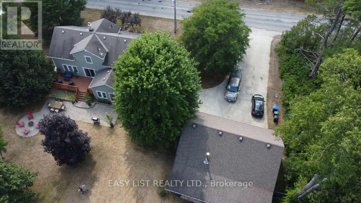 18 Mill Street, Essa, ON - Outdoor With View