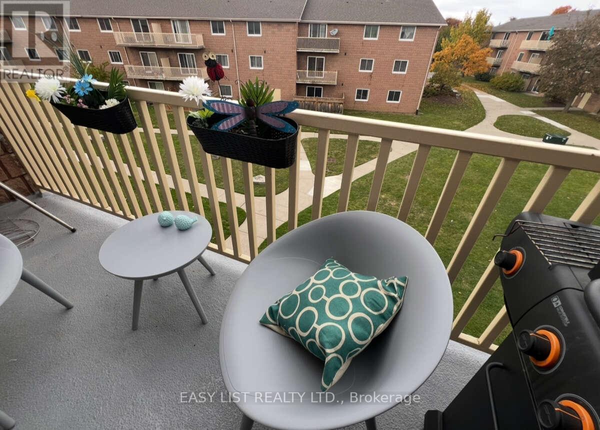 304 - 1582 Ernest Avenue, London South, ON - Outdoor With Balcony With Exterior