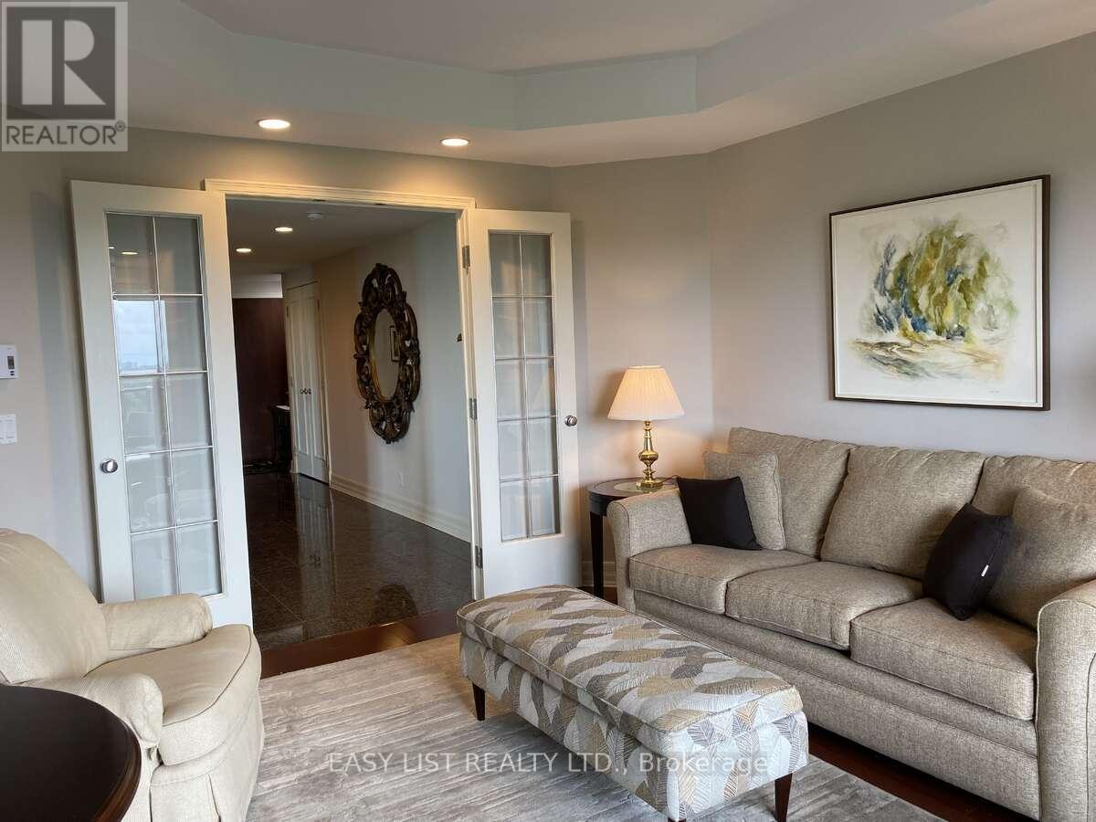 803 - 3580 Rivergate Way, Ottawa, ON - Indoor Photo Showing Living Room