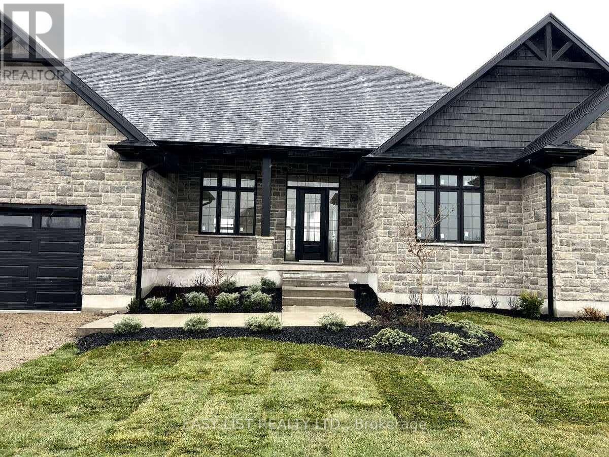 61 George Street, Blandford-Blenheim, ON - Outdoor