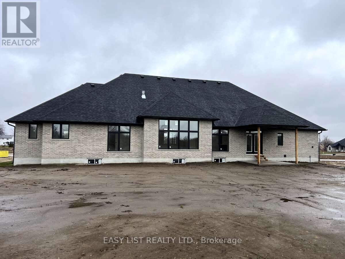 61 George Street, Blandford-Blenheim, ON - Outdoor