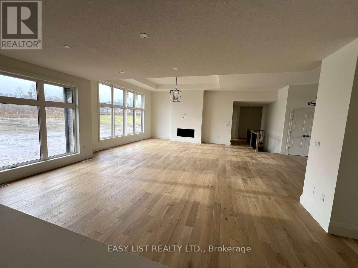 61 George Street, Blandford-Blenheim, ON - Indoor Photo Showing Other Room