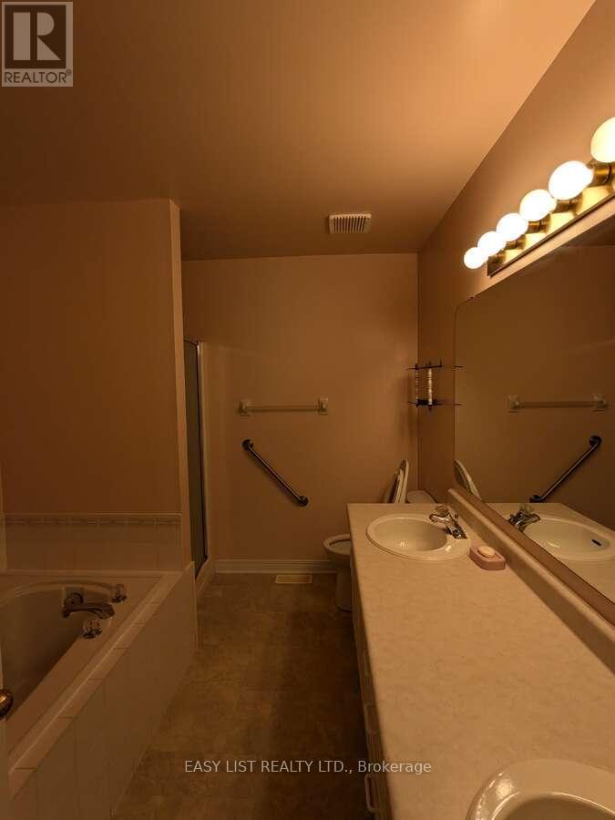 57 Goldfinch Drive, Ottawa, ON - Indoor Photo Showing Bathroom