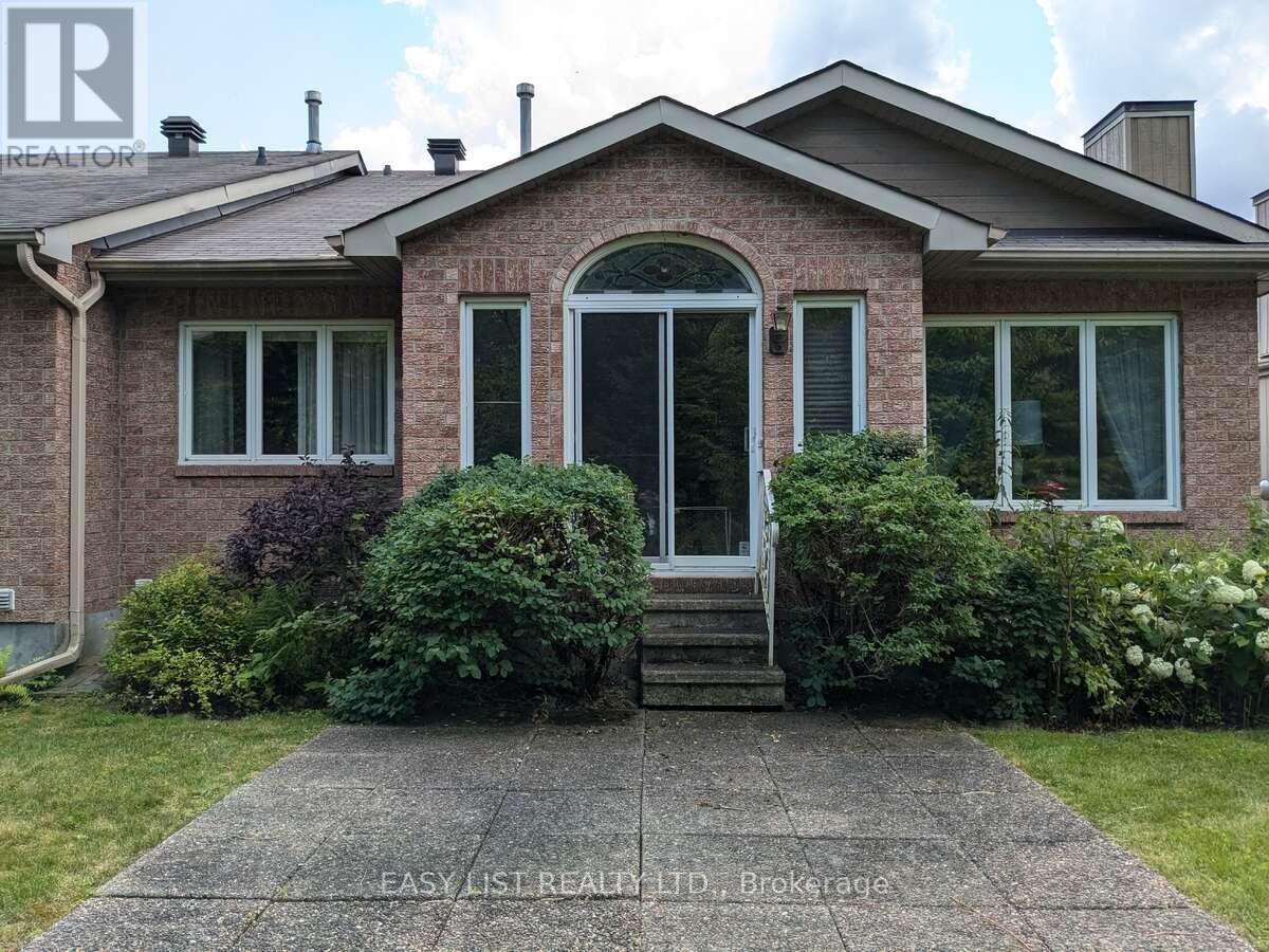 57 Goldfinch Drive, Ottawa, ON - Outdoor