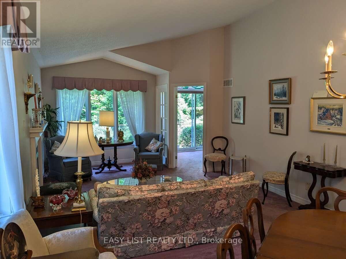 57 Goldfinch Drive, Ottawa, ON - Indoor