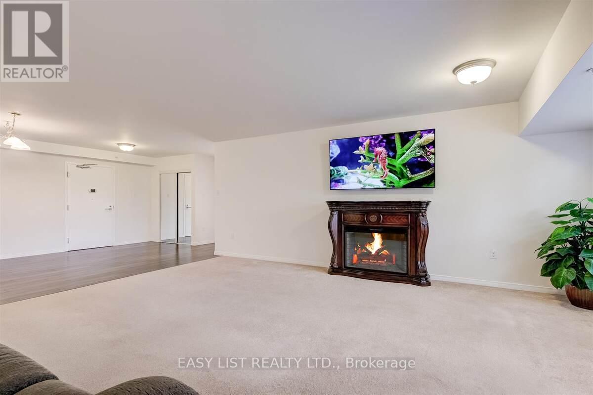 311 - 8 Huron Street, Kawartha Lakes, ON - Indoor