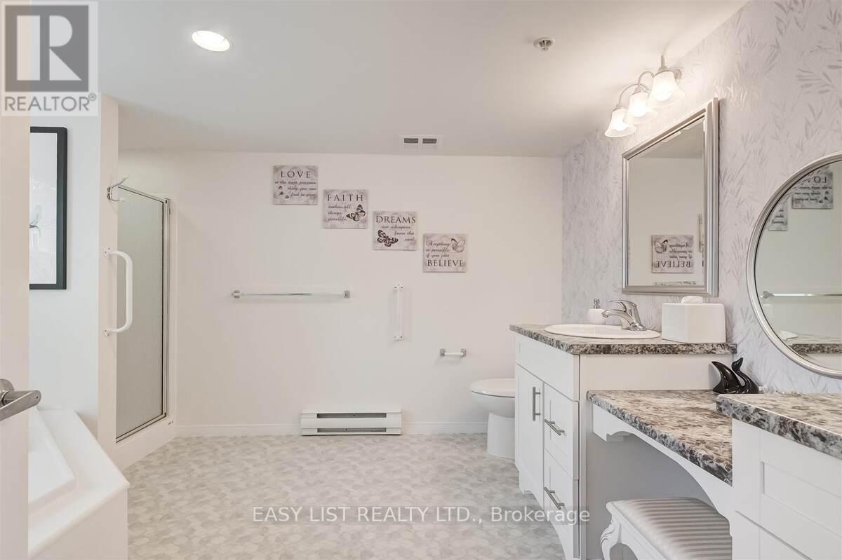 311 - 8 Huron Street, Kawartha Lakes, ON - Photo Showing Bathroom