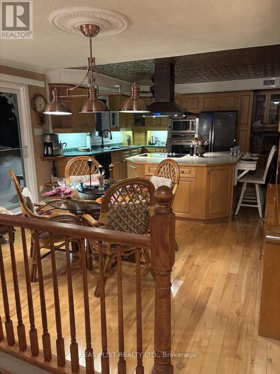 2 Joanne Crescent, Minto, ON - Indoor