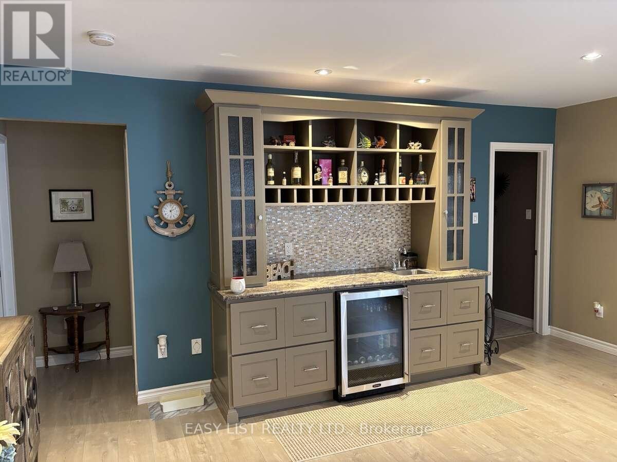 20 Ensley Place, Central Elgin, ON - Indoor